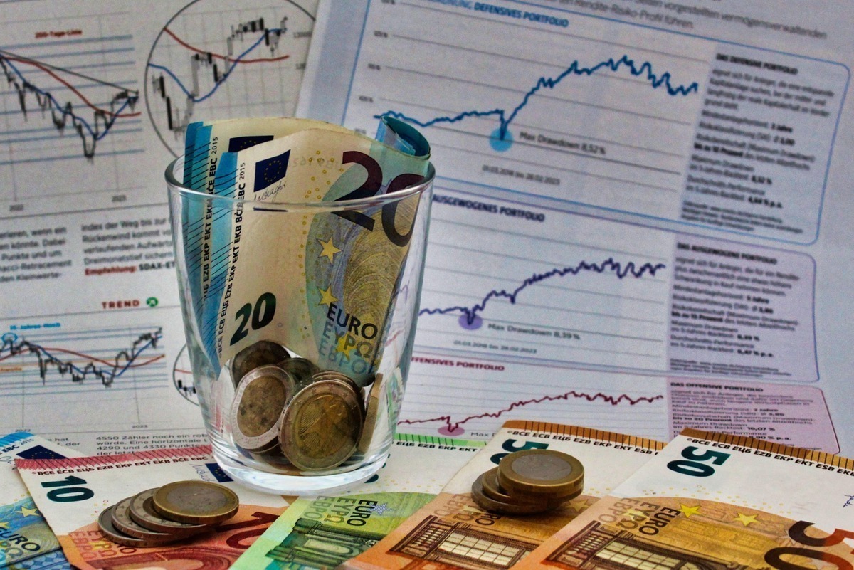 Umfassender Marktbericht zum Immobilienmarkt in Oberhausen: Angebotslage, Nachfragesegmente, Lagequalitäten und Stadtentwicklung – ergänzt um Kennziffern und offizielle Marktberichte.